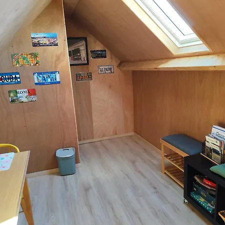 Le Goeland 住宿加早餐酒店 Créances